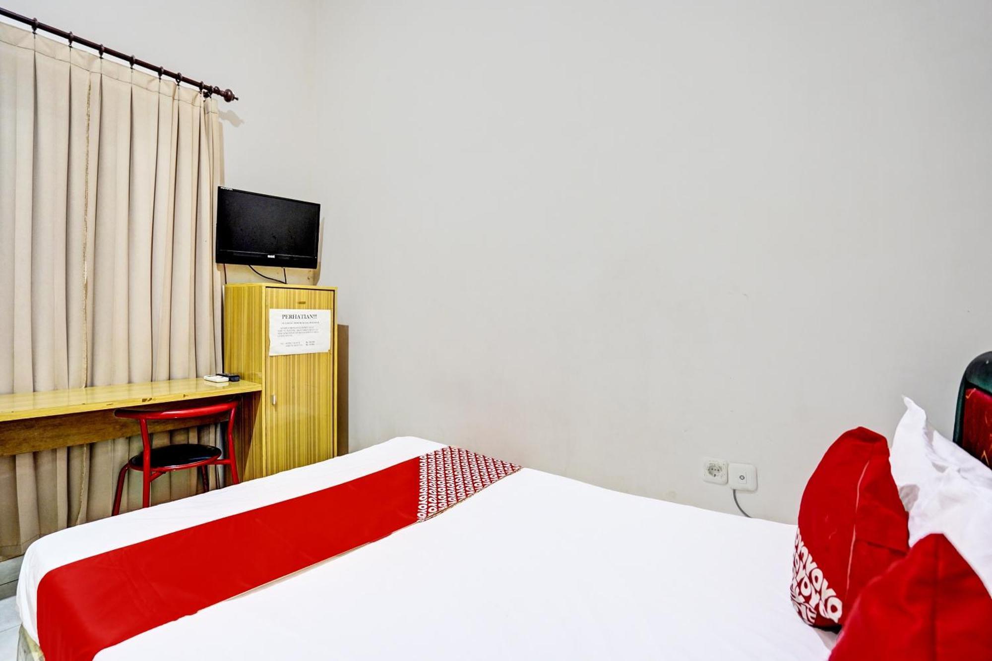 טולונגאגונג Oyo Life 92190 Arya Guest House מראה חיצוני תמונה