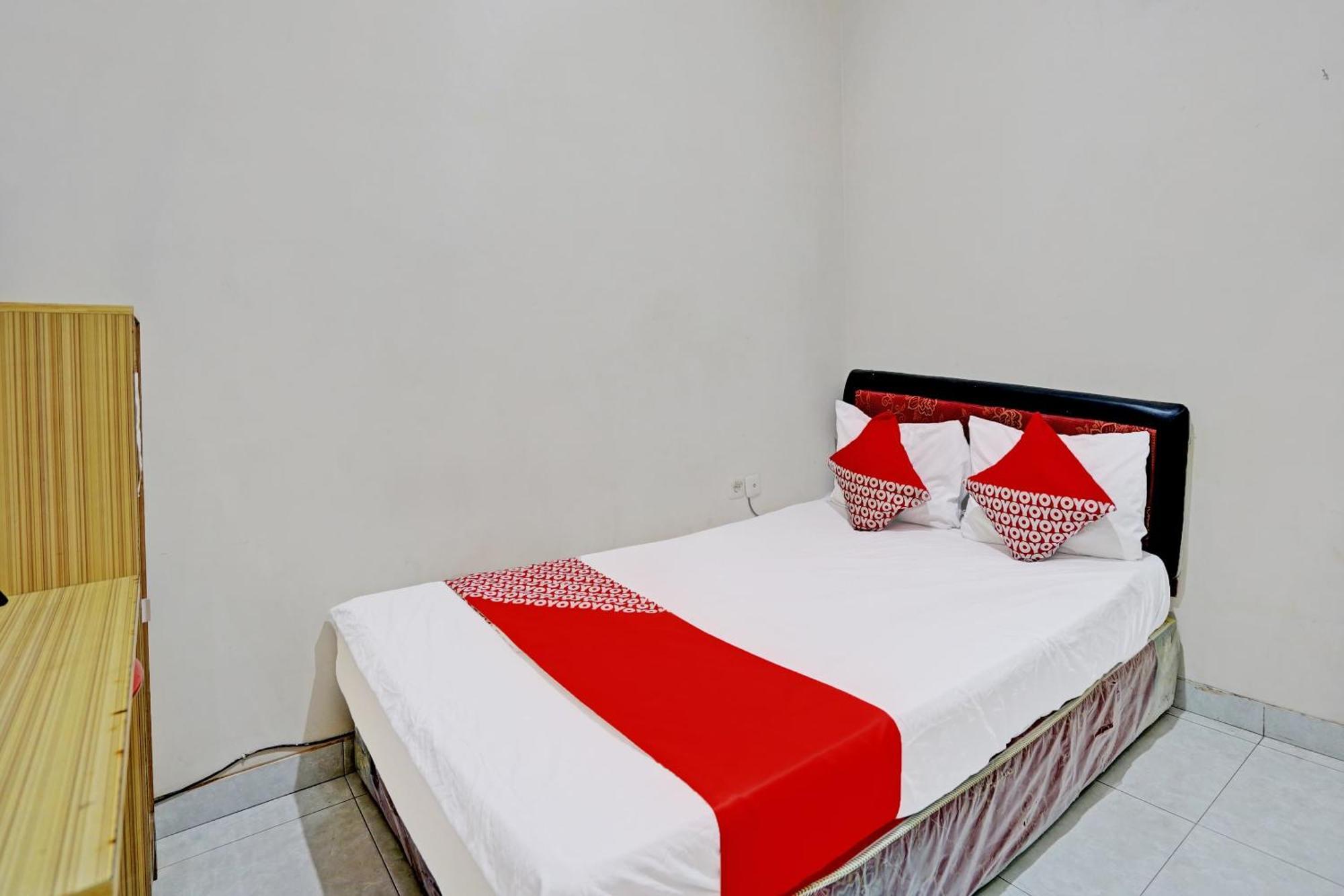 טולונגאגונג Oyo Life 92190 Arya Guest House מראה חיצוני תמונה