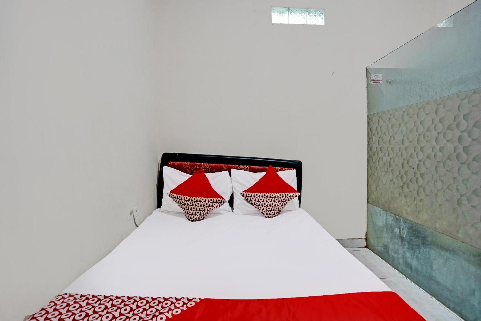 טולונגאגונג Oyo Life 92190 Arya Guest House מראה חיצוני תמונה